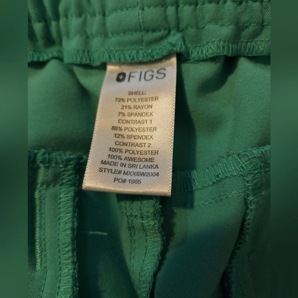 Figs Men's Surgical Green Technical Collection Jogger Scub Pants - XL